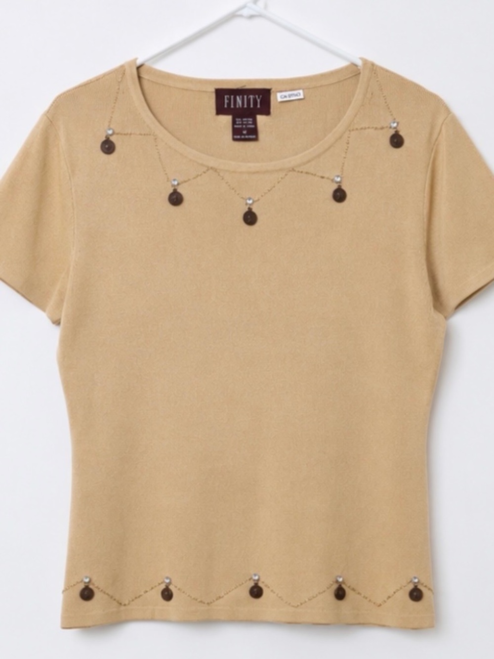 Finity Women’s Beige Embellished Knit Top Size M Beaded Charm Short Sleeve